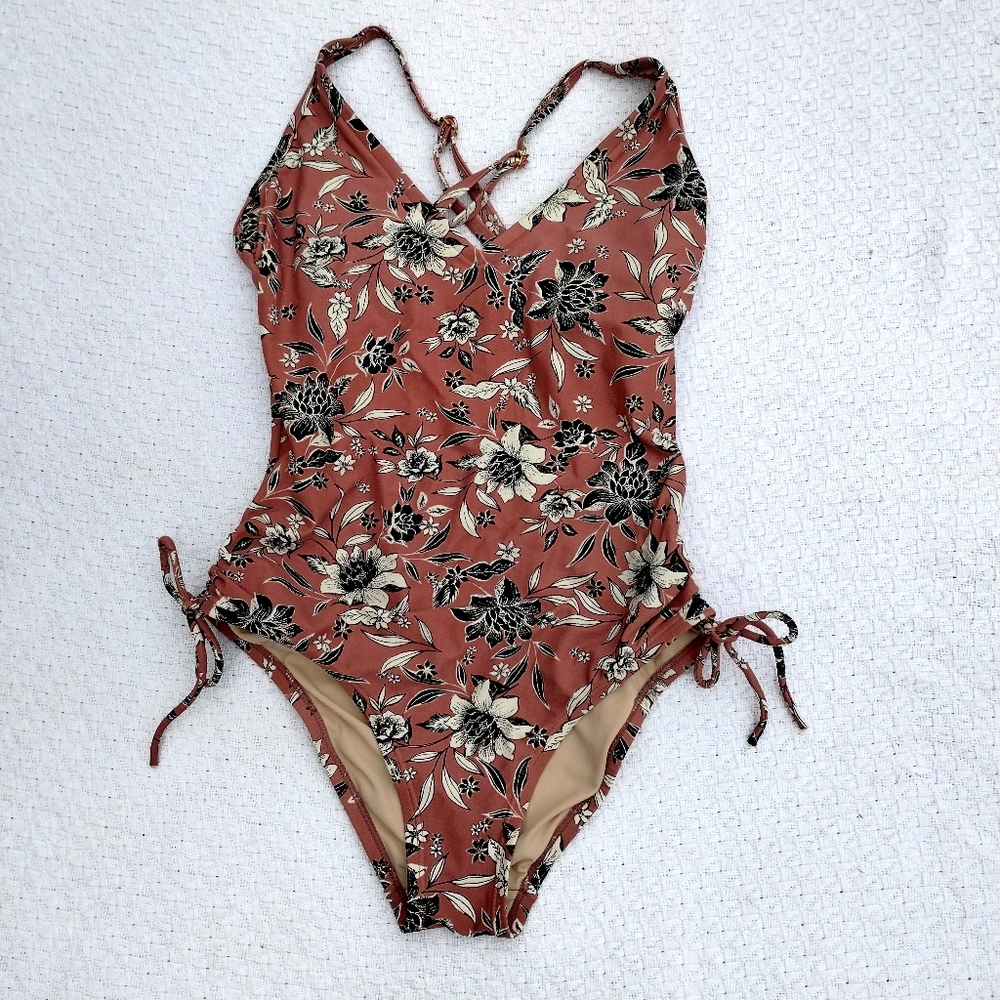 Kona Sol By Target Pink Floral One Piece Women's Swimsuit Size Medium Ruched